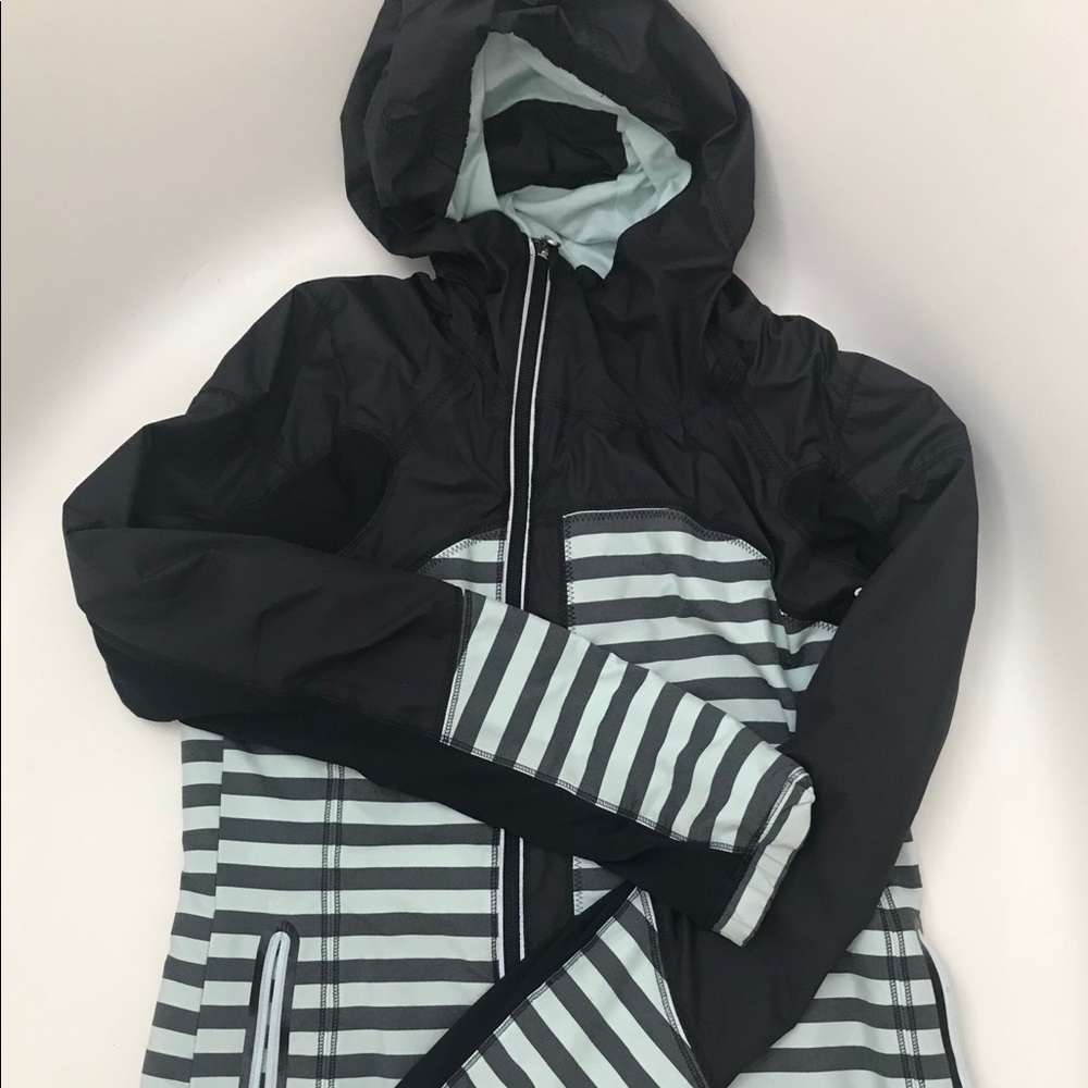 Lululemon Size 6 Jacket.